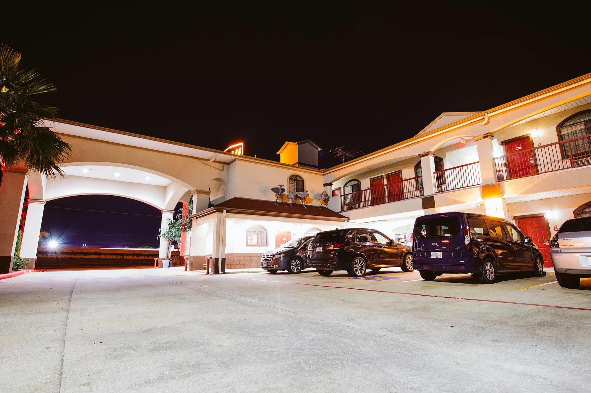 Palace Inn - Baytown I-10 Esterno foto